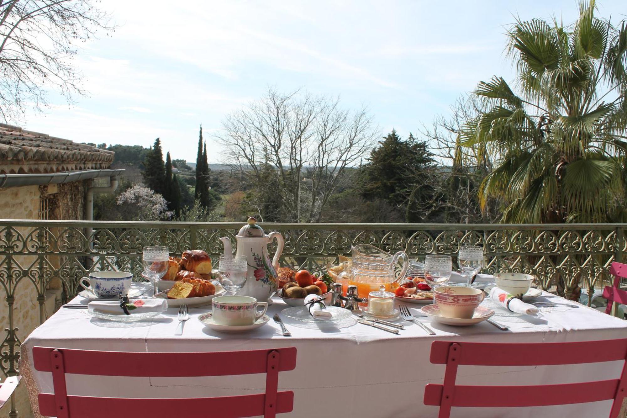 La Demeure Bed And Breakfast Aubais Luaran gambar